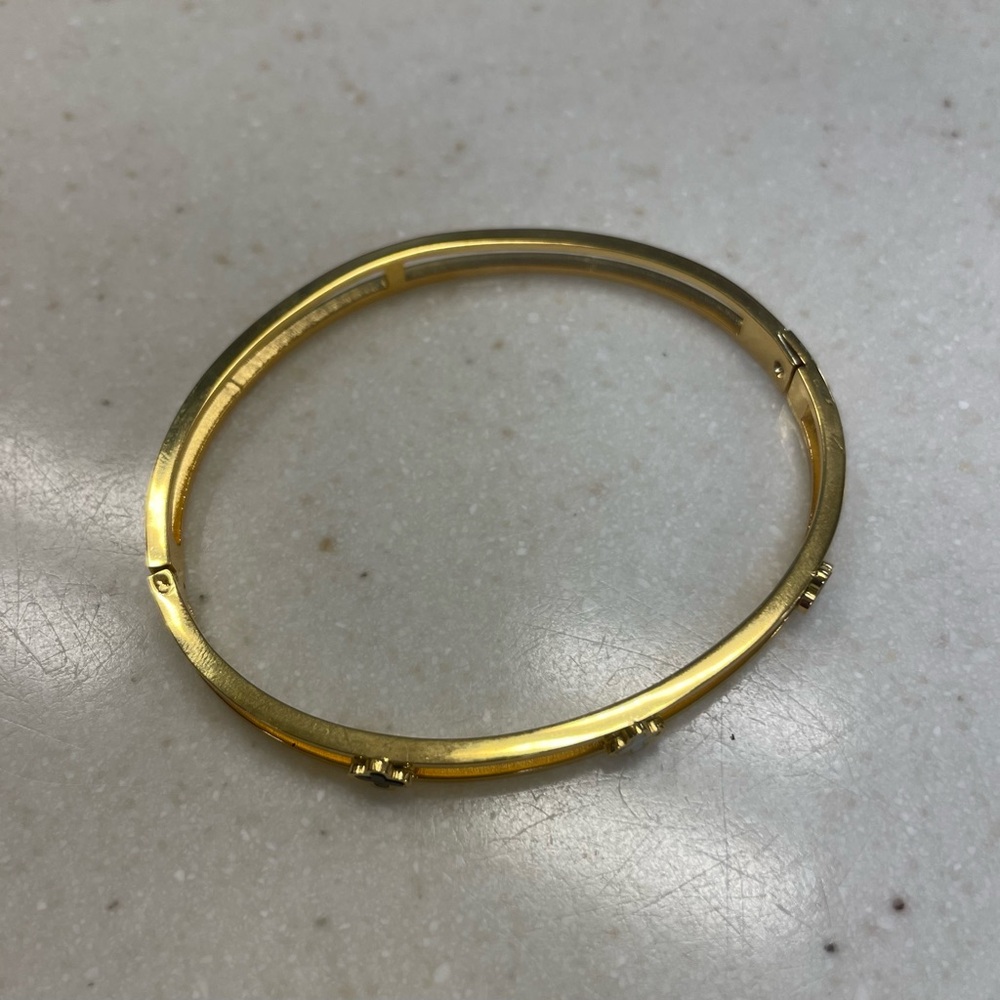 Gold Clover Accent Double-Band Bangle Bracelet - Picture 3 of 5